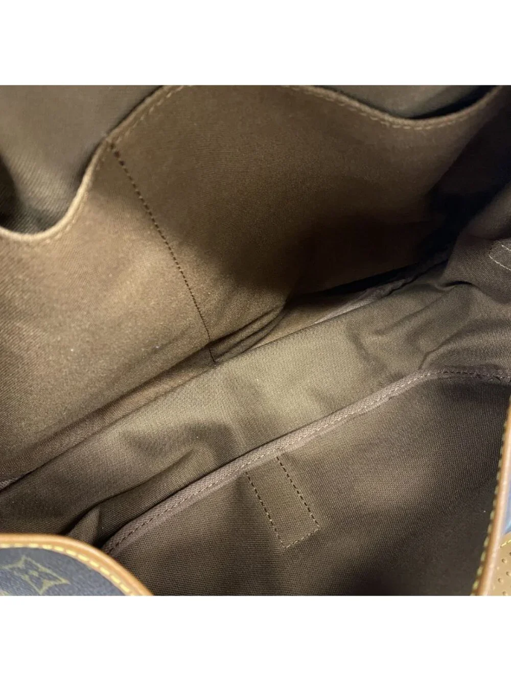 Louis Vuitton Shoulder Bag Monogram Saumur 35 Brown
